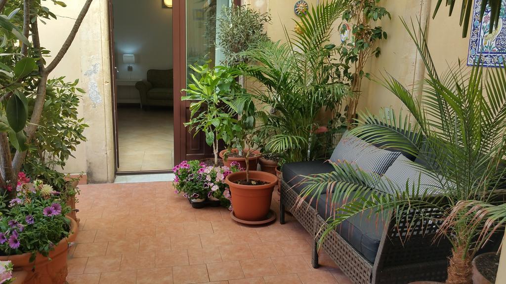 Centro Storico B&B Катанія Екстер'єр фото
